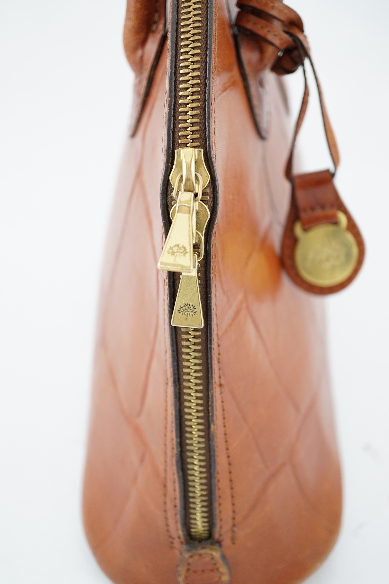 A vintage Mulberry Breton red mock crocodile leather shoulder bag, height 22cm, height to handle 46cm, width 39cm, depth 12cm